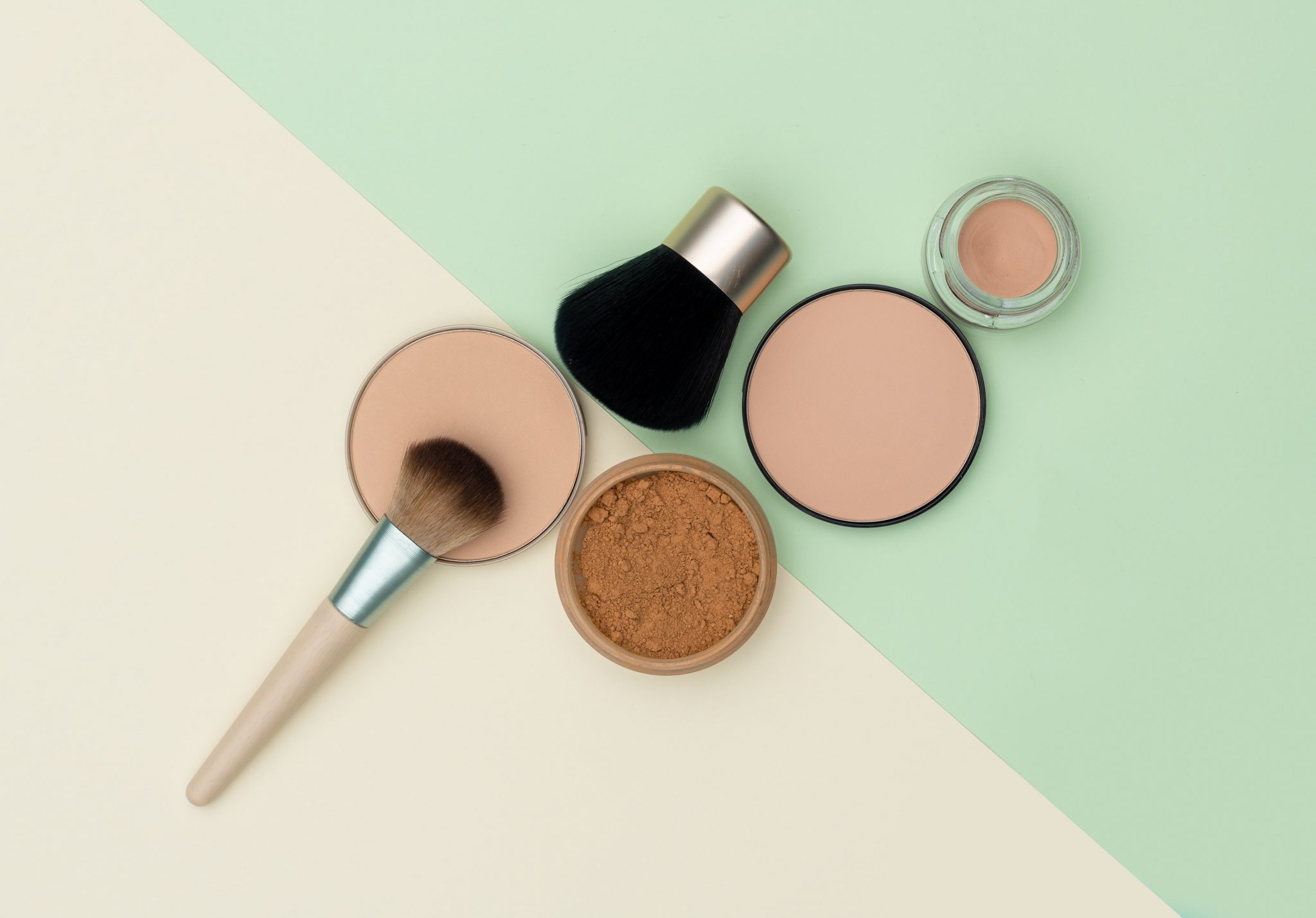 Bare minerals vs Pur minerals