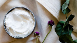 httpsheartbeetkitchen.comfoodblogwp-contentuploads201510DIY-Hand-Repair-Creme-words-2.jpg_20250513063413