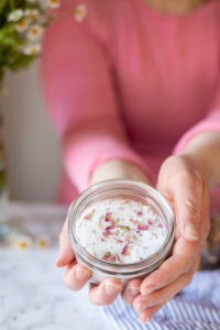 httpsablossominglife.comwp-contentuploads202004foot-soak-5.jpg_20250603065726