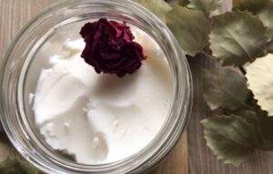 httpsessycooks.comwp-contentuploads202111diy-natural-deodorant-recipe.jpg_20250603073312