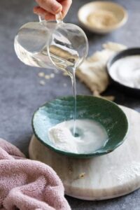 httpshelloglow.cowp-contentuploads202302Baking-Soda-Scrub-for-Face-3-scaled.jpg_20250602100402