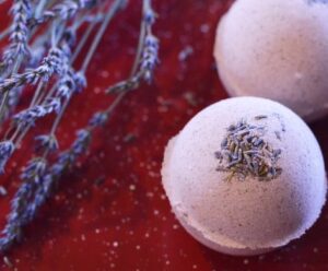 httpsg6c4m6d2.delivery.rocketcdn.mewp-contentuploads201805lavender-oatmeal-bath-bombs-2-1.jpg_20250716100543