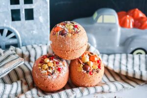 httpsrufflesandrainboots.comwp-contentuploads202010pumpkin-spice-bath-bombs-easy-fall-bath-bomb-recipe-Single-View-Long_3.jpg_20250716095920