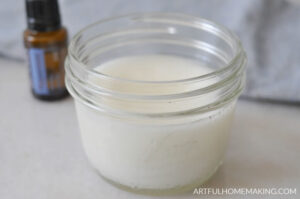 httpswww.artfulhomemaking.comwp-contentuploadshomemade-toothpaste-recipe-with-essential-oils.jpg_20250708055445