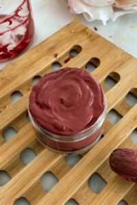 httpswww.beautyrove.comwp-contentuploads202307Homemade-Pink-Clay-Face-Mask-For-Glowing-Skin.png_20250701170951