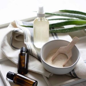 httpswww.lifenreflection.comwp-contentuploads201808lifenreflection_diy-anti-frizz-spray_insta-3.jpg_20250702064426