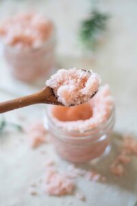 httpswww.ouroilyhouse.comwp-contentuploads202407best-foot-scrub-to-remove-dead-skin-finals-2.jpg_20250703105349