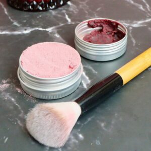 httpswww.sustainablejungle.comwp-contentuploads202502DIY-blush-roundup-new-article-pins-34.jpeg_20250716092615