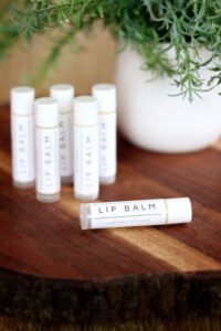 Beeswax_Cocoa_Butter_and_Coconut_Oil_Lip_Balm_20250907052521