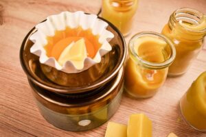 Beeswax_Wax_Melts_with_Natural_Honey_Scent_20250907082046