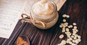 Creamy_Beeswax_Lotion_with_Vanilla__Nutmeg_20250907063236