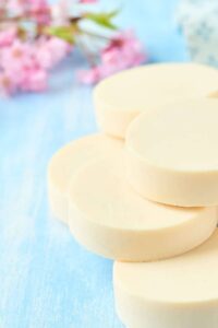 Gentle_Shea_Butter_Soap_for_Sensitive_Skin_20250907065744