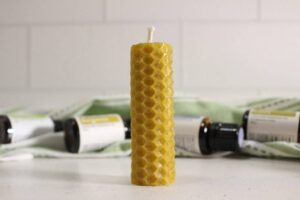 HandPoured_Beeswax_Taper_Candles_20250907055944