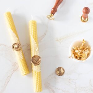 HandRolled_Beeswax_Candles_with_Wax_Seals_20250907060118