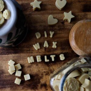 Natural_Beeswax_and_Coconut_Oil_Melts_20250907082101