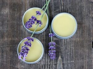 Vanilla_Lavender_Beeswax_Lip_Balm_20250907052601