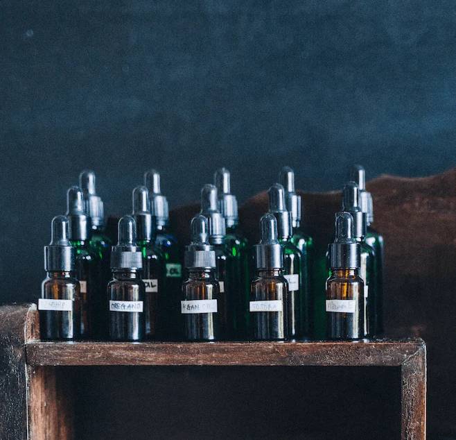 30 Tincture Recipes Image