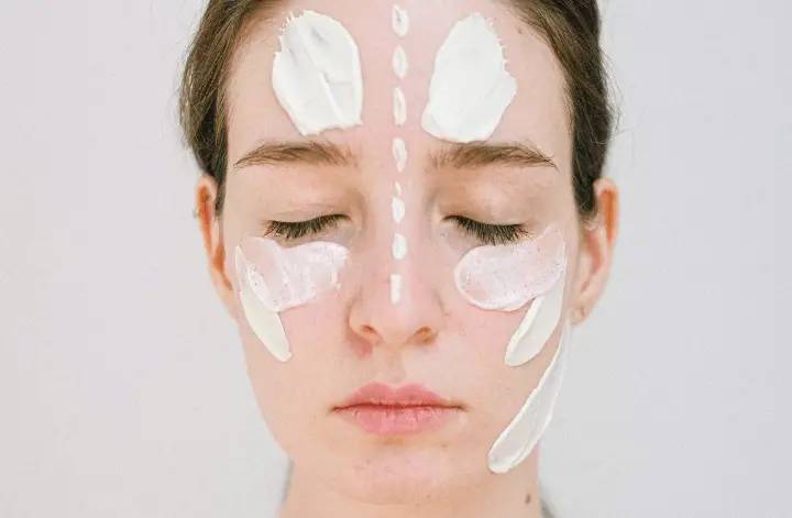 7 DIY Face Cream for Oily Skin Recipes  Image