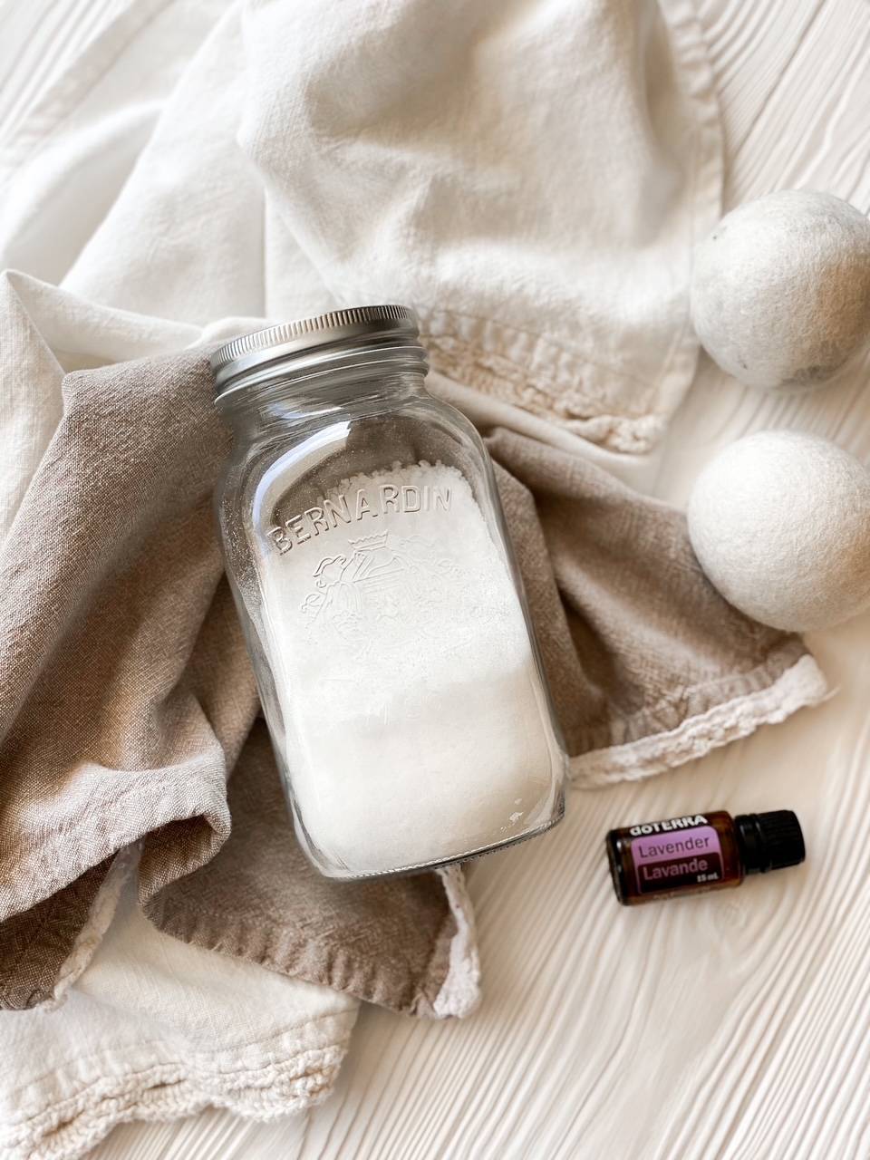 32 Laundry Scent Booster Recipes  Image