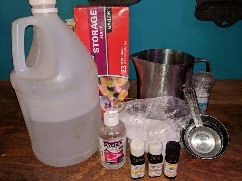 32 Essential Oil Fabric Softener Recipes Image