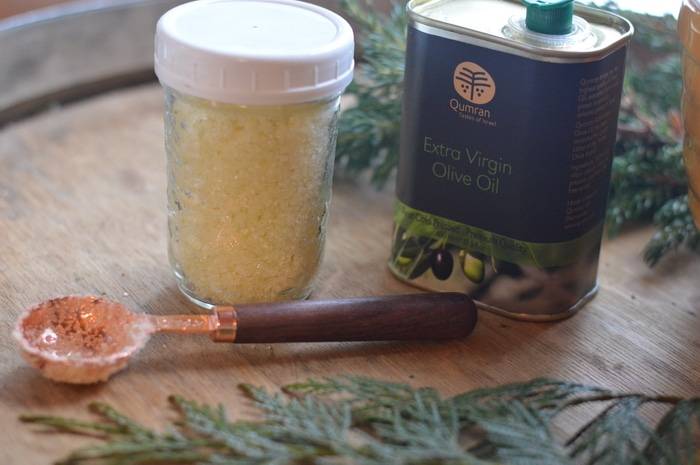 31 Sea Salt Scrub DIY Recipes Image