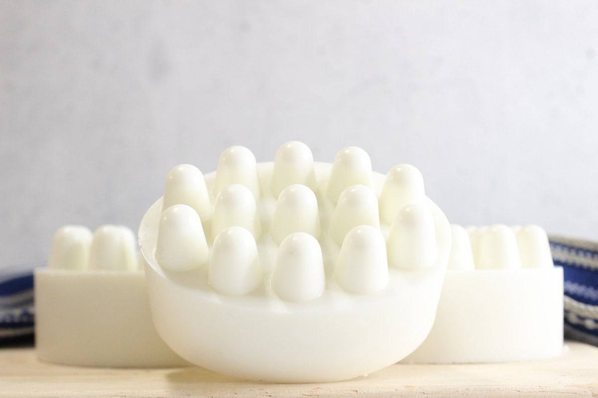 8 Lard Shampoo Bar Recipes Image