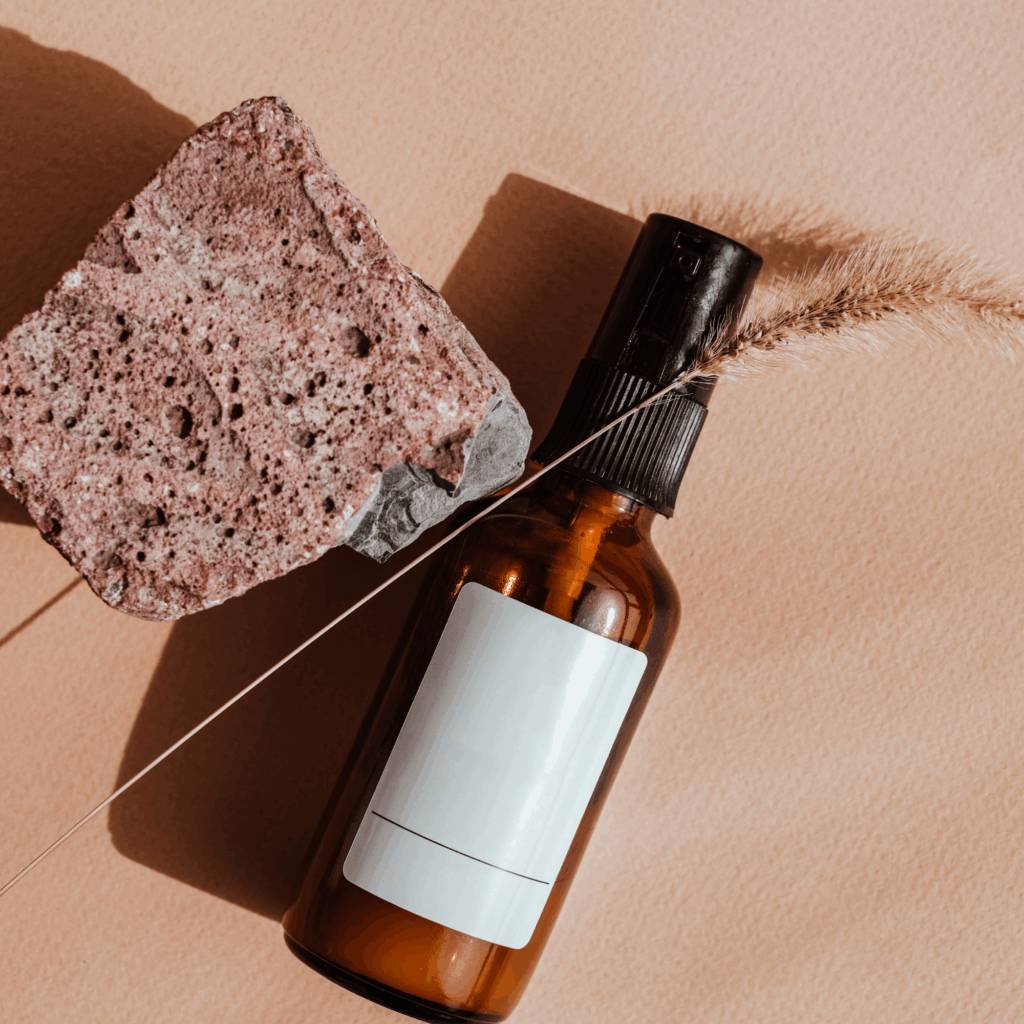 20 Lemon Balm Bug Repellent Recipes Image