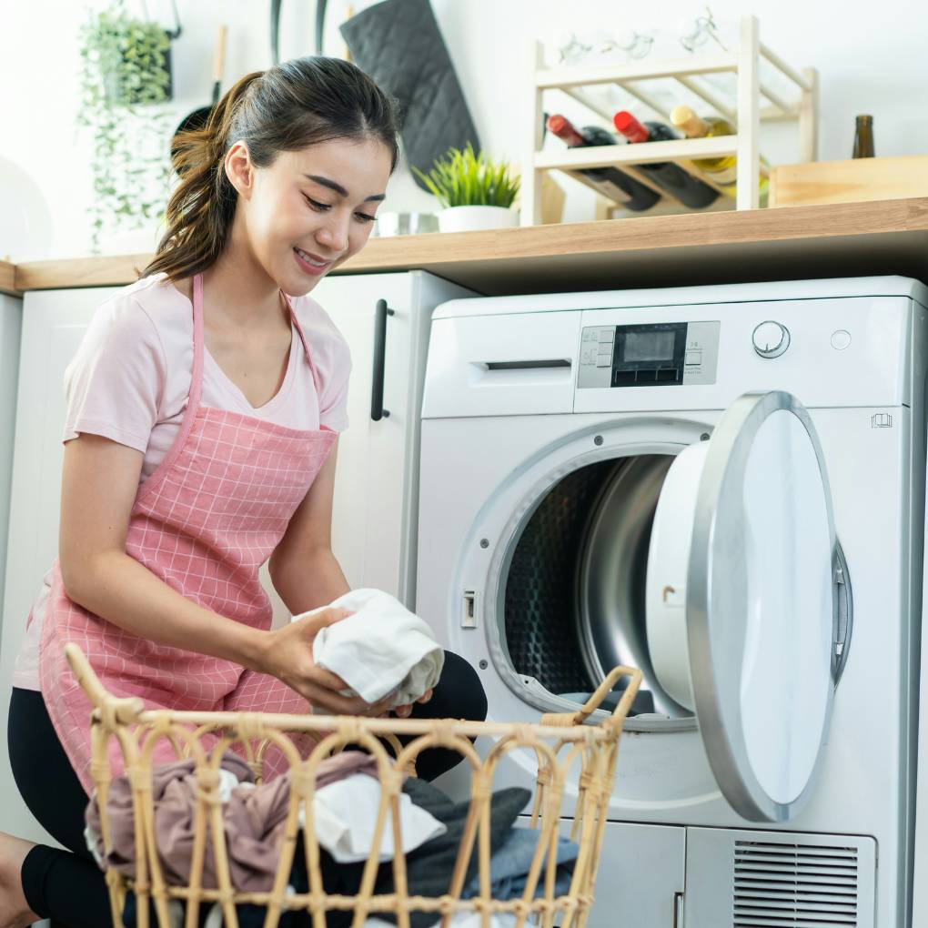 22 Castile Soap Laundry Detergent Recipes  Image