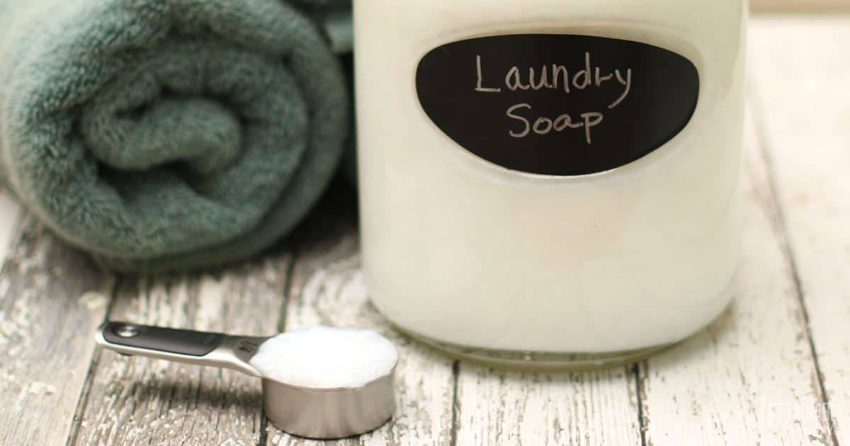 31 Laundry Liquid Recipes Image
