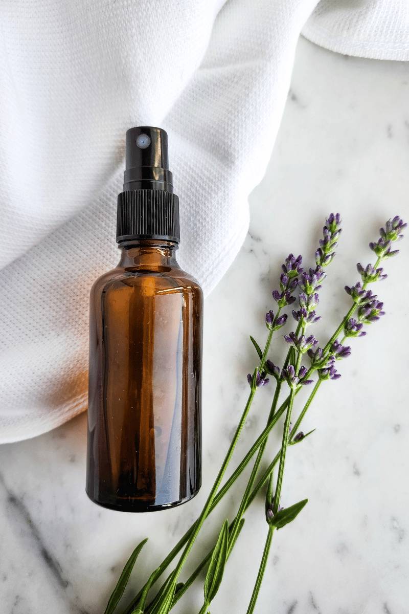 29 Linen Spray Recipes Image