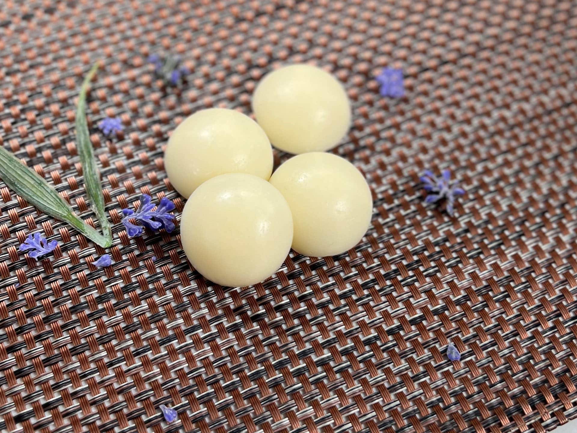 15 DIY Solid Conditioner Bar Recipes Image