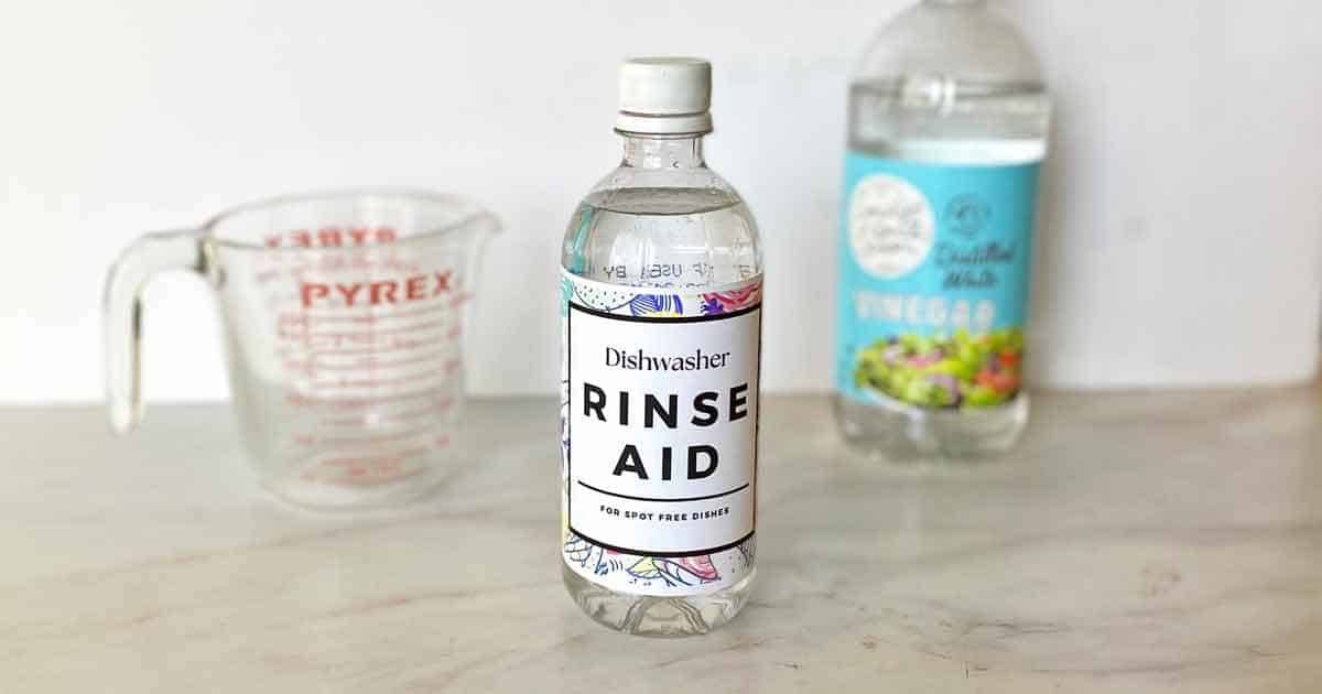 17 DIY Dishwasher Rinse Aid Recipes Image
