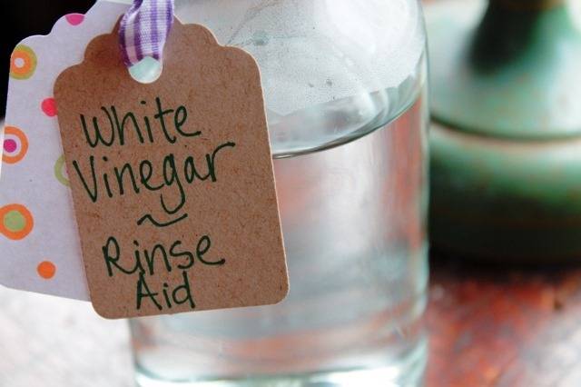 17 DIY Dishwasher Rinse Aid Recipes Image