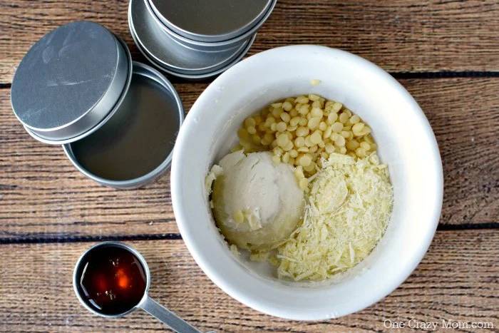 31 Vegan Lip Gloss Recipes Image