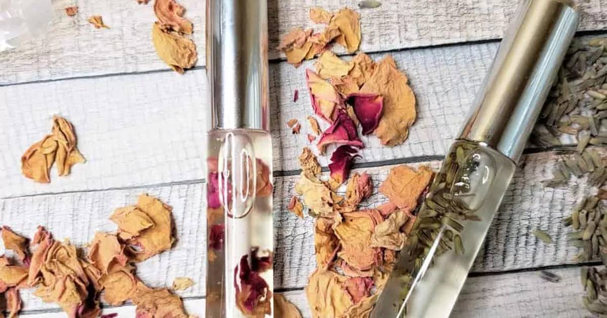 29 How to Make Lip Gloss with Essential Oils Recipes Image