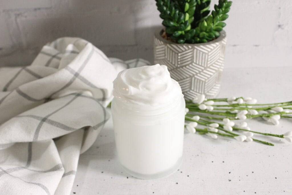 29 Homemade Tallow Lotion Recipes Image