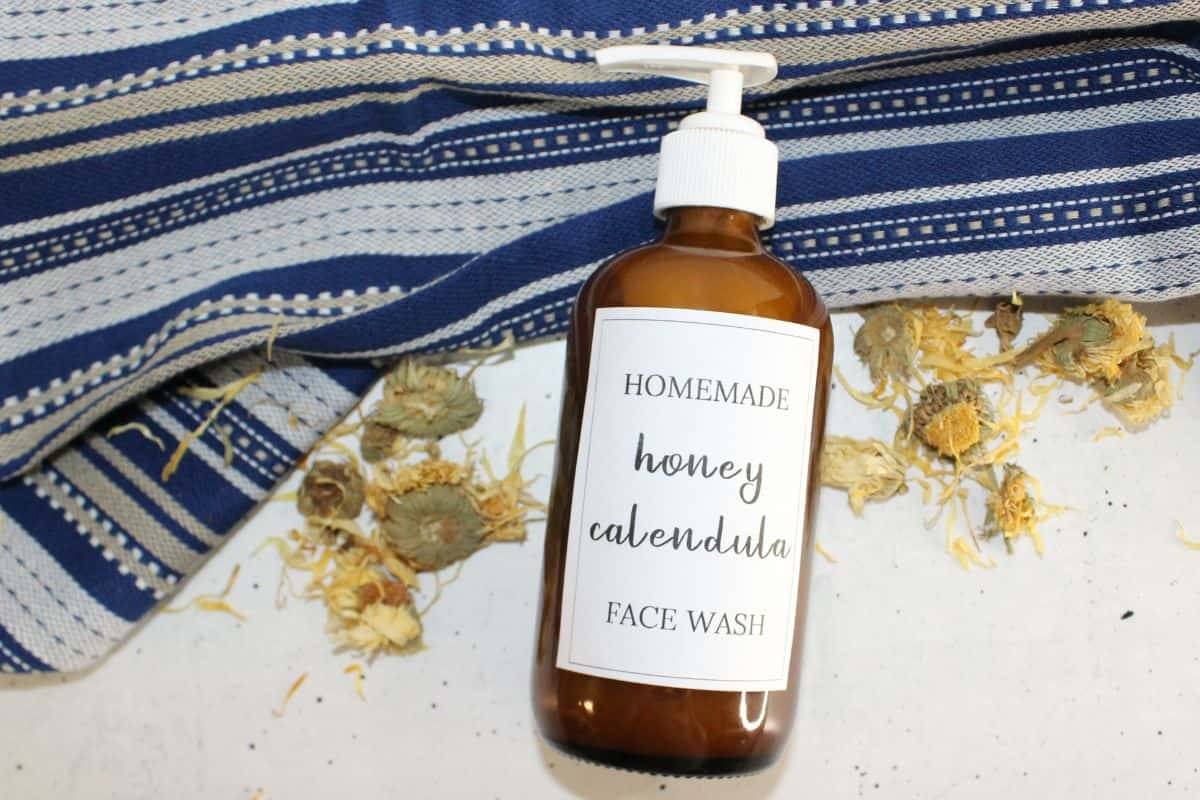 30 DIY Foam Face Wash Recipes Image