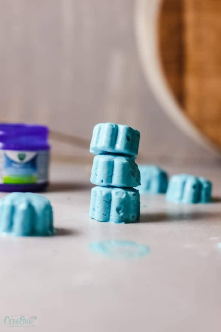 34 DIY Peppermint Shower Steamers Image