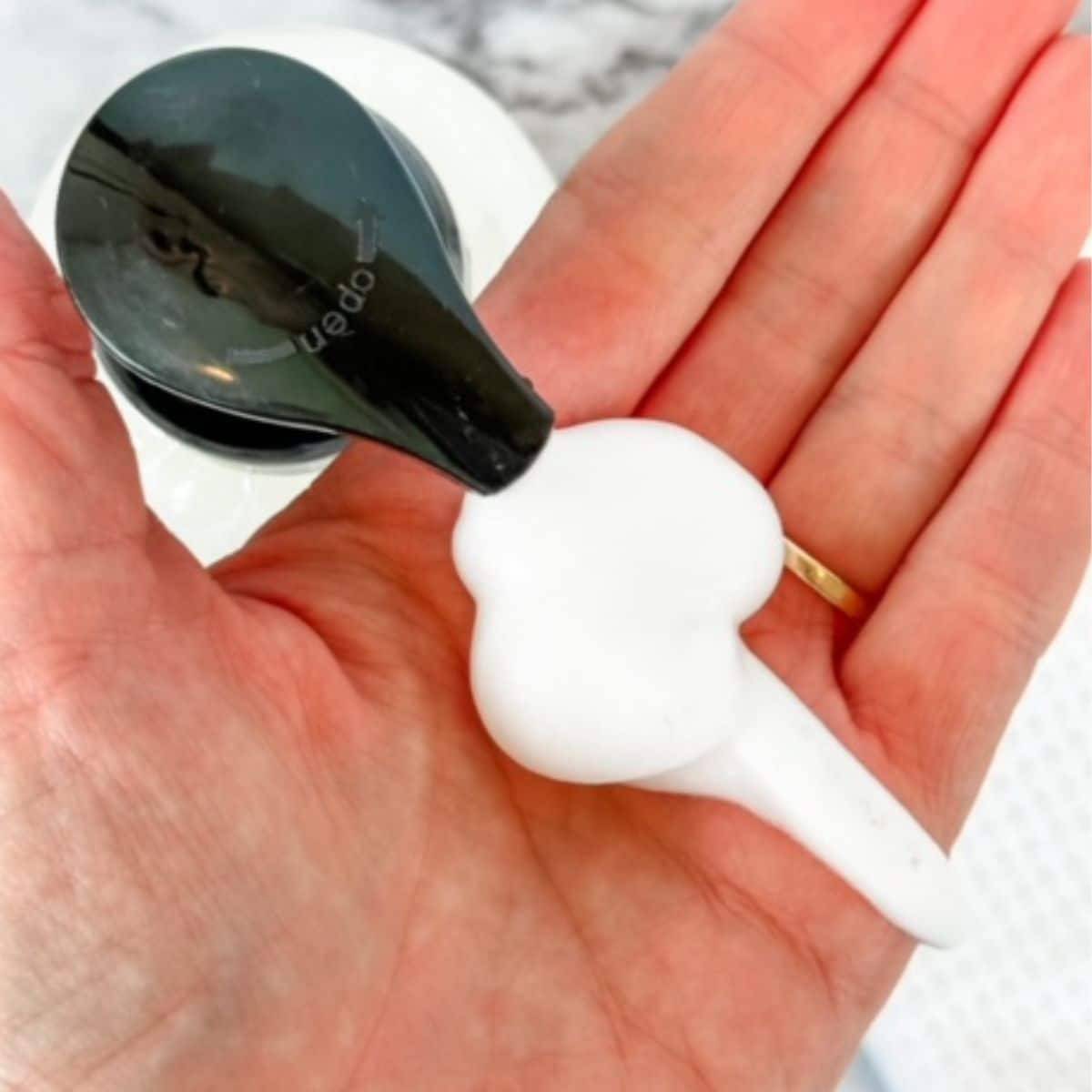 31 How to Make Foaming Soap Refills Image