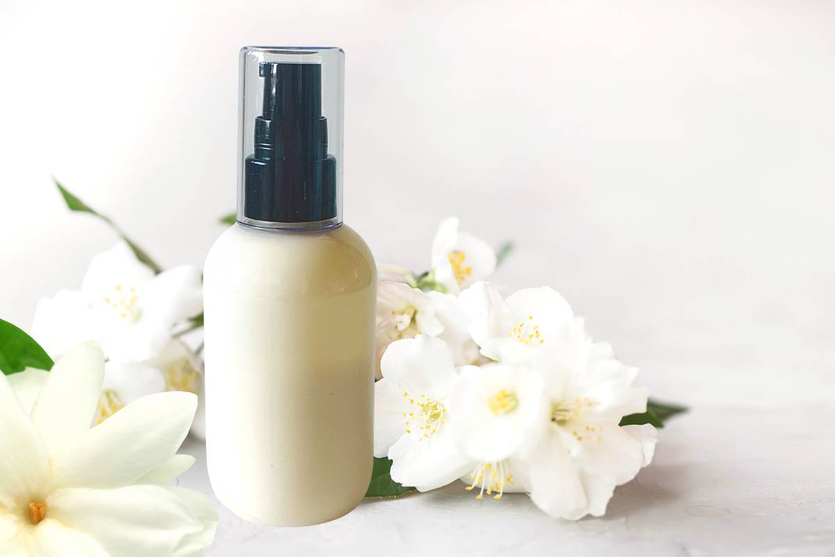 34 DIY Scented Lotion Recipes Image