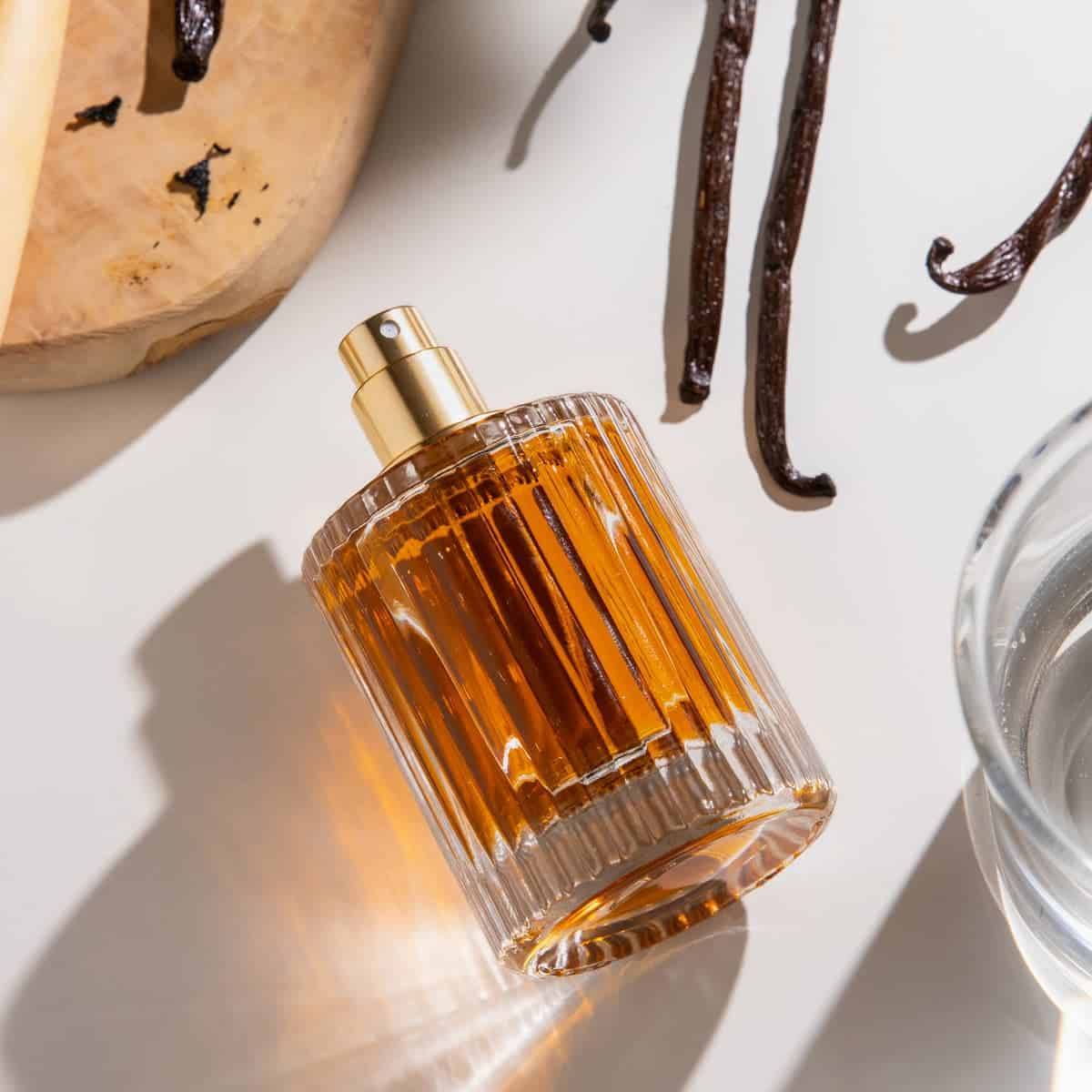32 DIY Vanilla Perfume Recipes Image