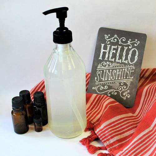 32 Homemade Foaming Hand Soap Recipes Image