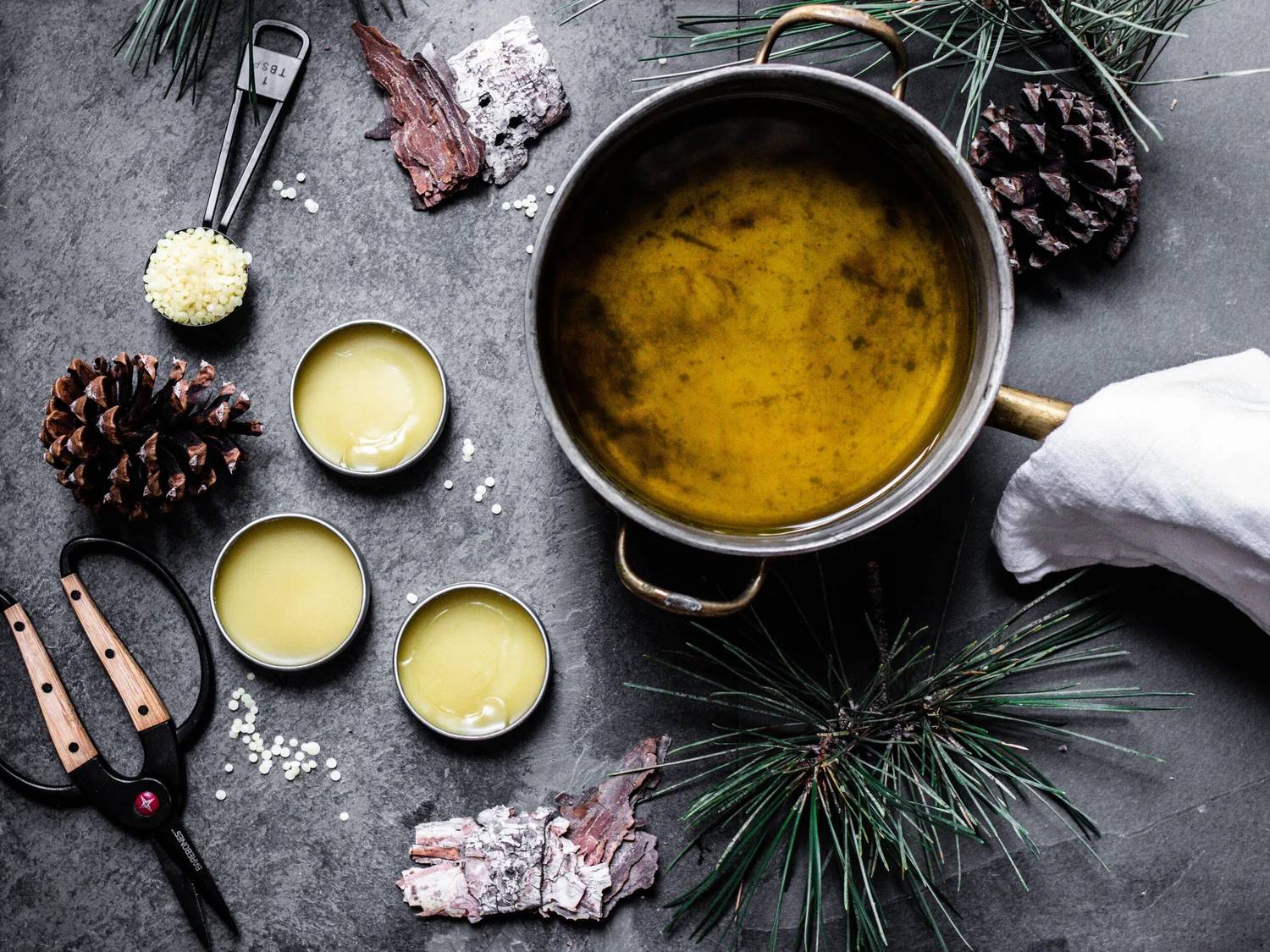 29 Pine Tar Drawing Salve Recipes Image