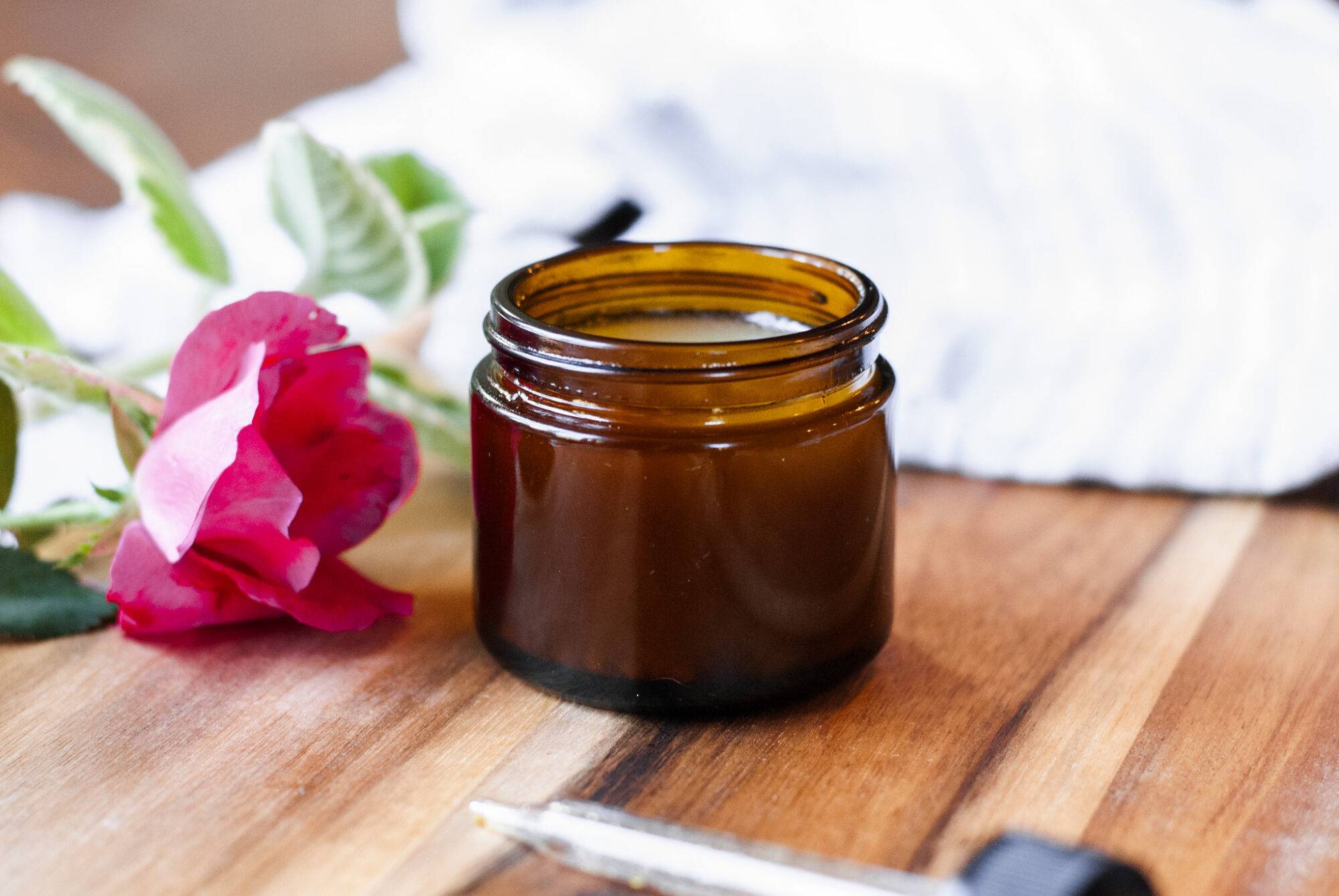 30 DIY Facial Moisturizer for Sensitive Skin Recipes Image