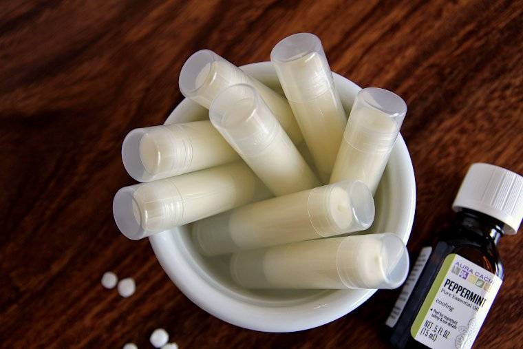 31 DIY Lip Balm Without Beeswax Recipes Image