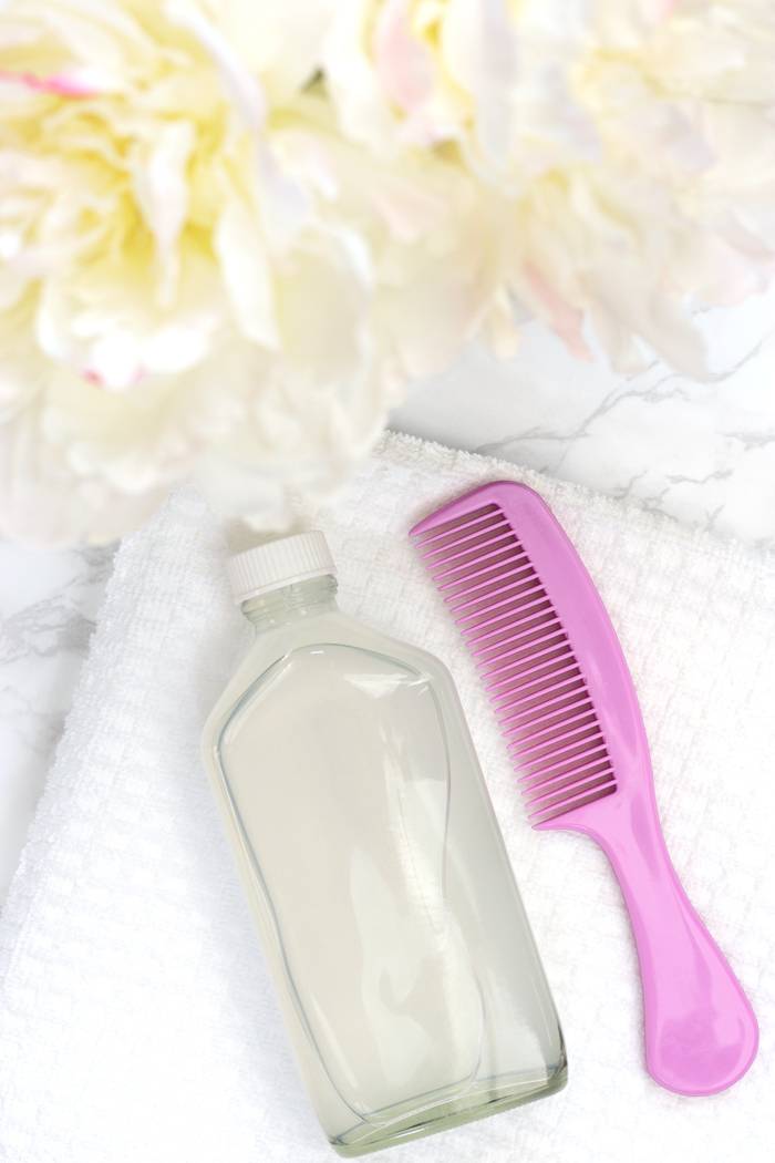 47 DIY Clarifying Shampoo Recipes Image