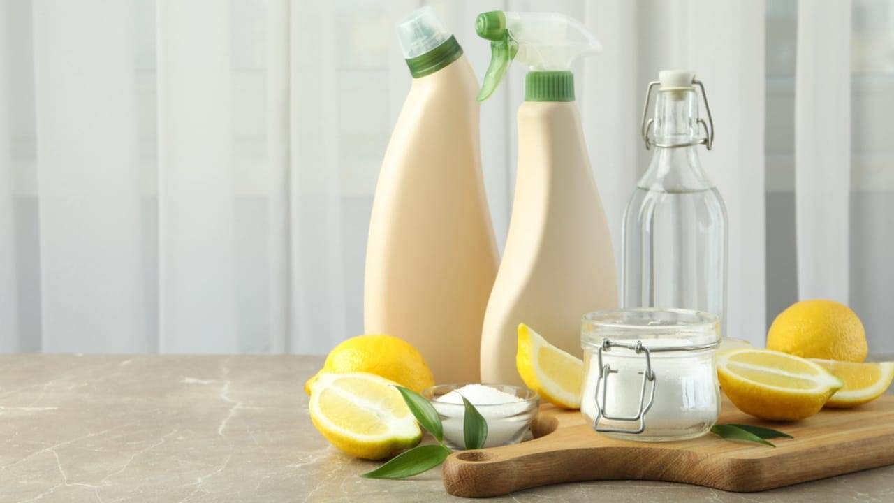 30 DIY Lemon Juice Cleaner Recipes Image