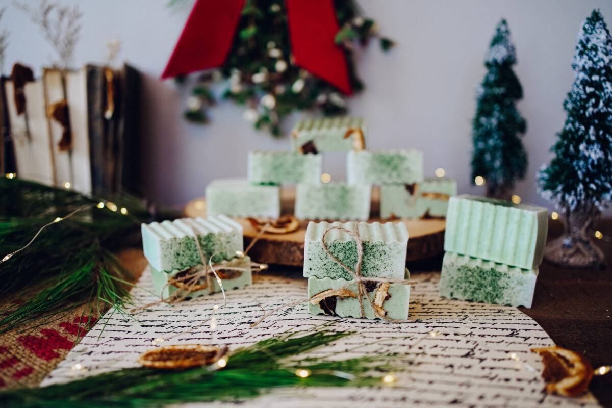 30 Melt and Pour Herbal Soap Recipes Image