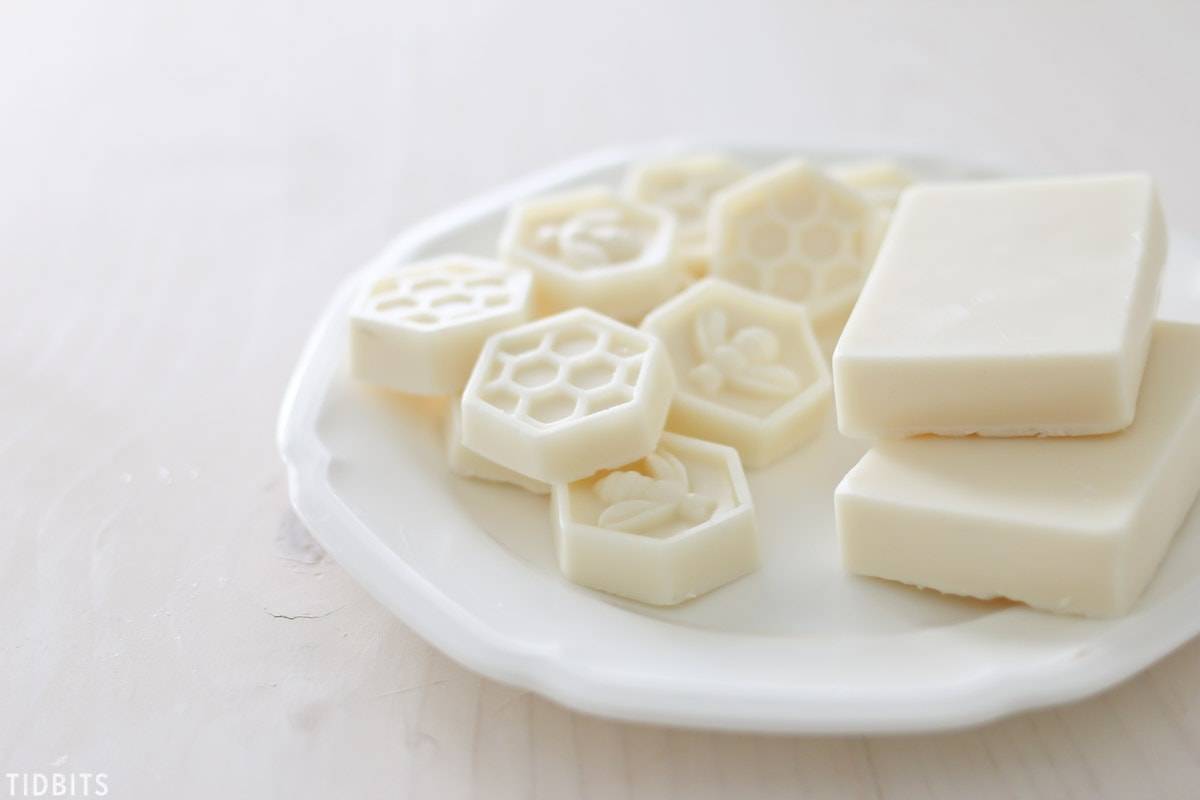 31 Melt and Pour Goats Milk Soap Recipe Image