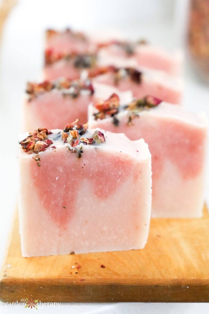 30 Melt and Pour Rose Soap Recipes Image